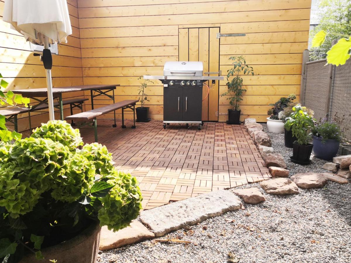 Perfekt Fuer Gruppen, Familien & Geschaeftsreisende - Naehe Bamberg & Erlangen Apartment Adelsdorf Luaran gambar