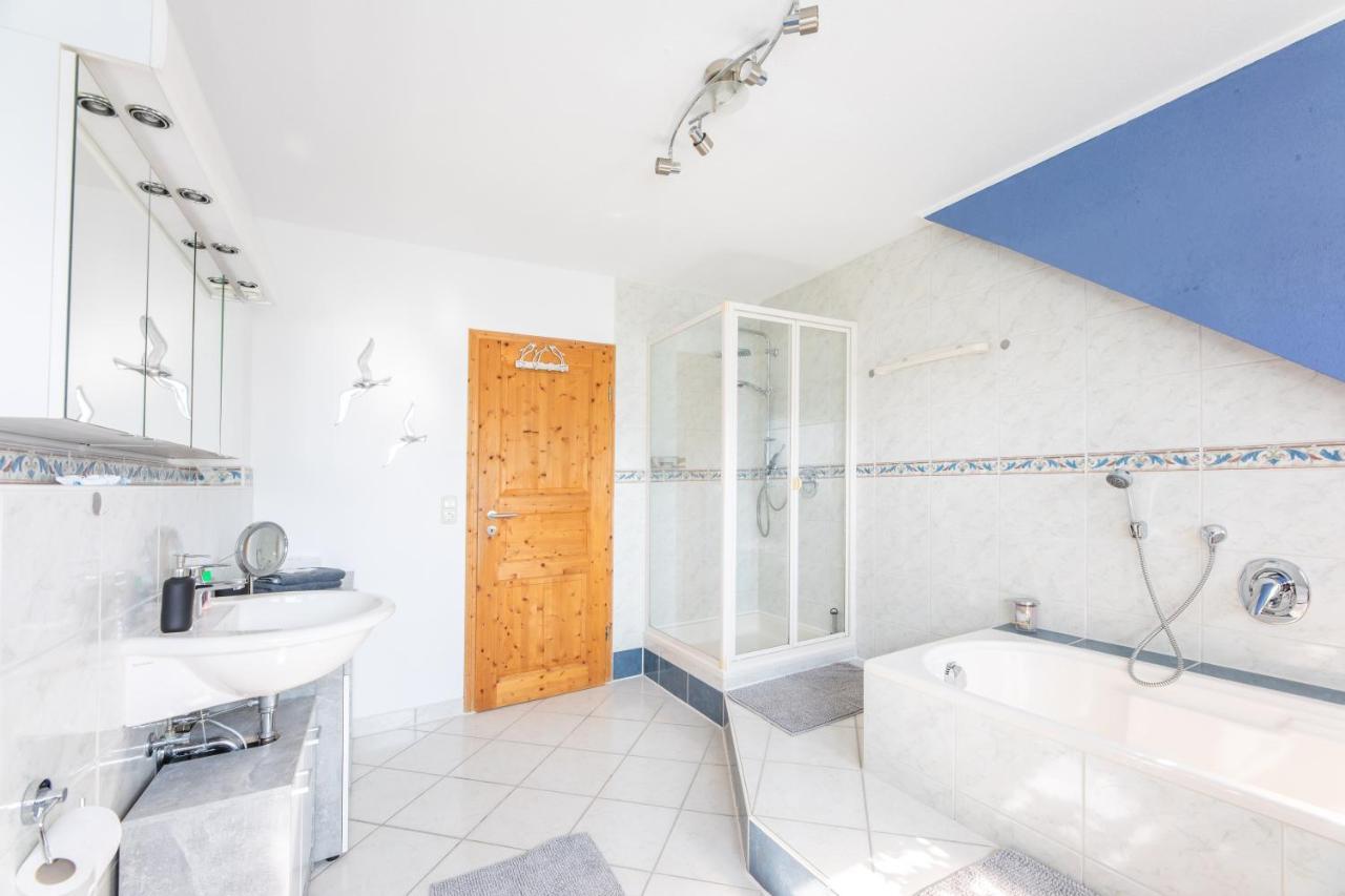 Perfekt Fuer Gruppen, Familien & Geschaeftsreisende - Naehe Bamberg & Erlangen Apartment Adelsdorf Luaran gambar
