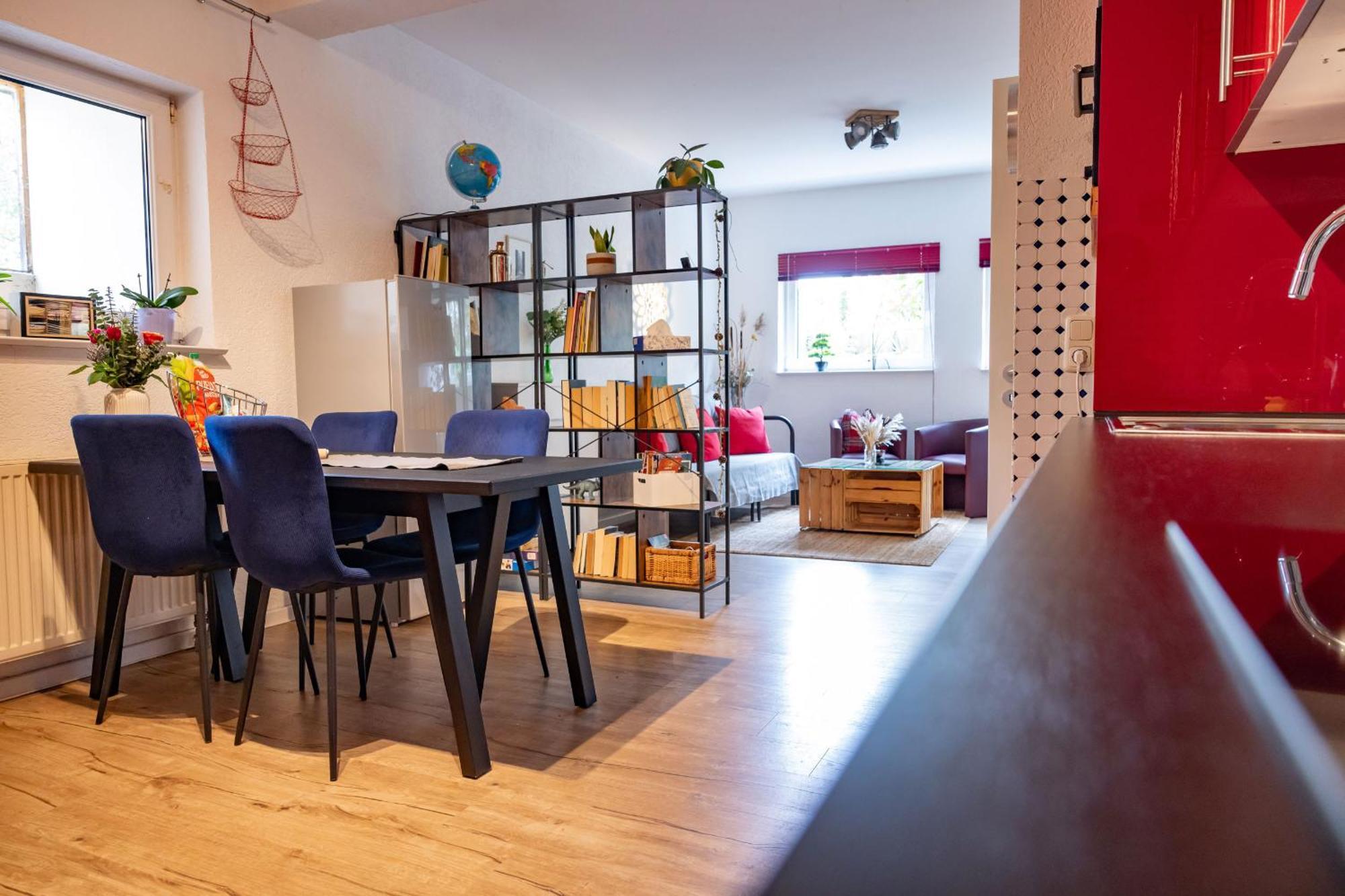 Perfekt Fuer Gruppen, Familien & Geschaeftsreisende - Naehe Bamberg & Erlangen Apartment Adelsdorf Luaran gambar