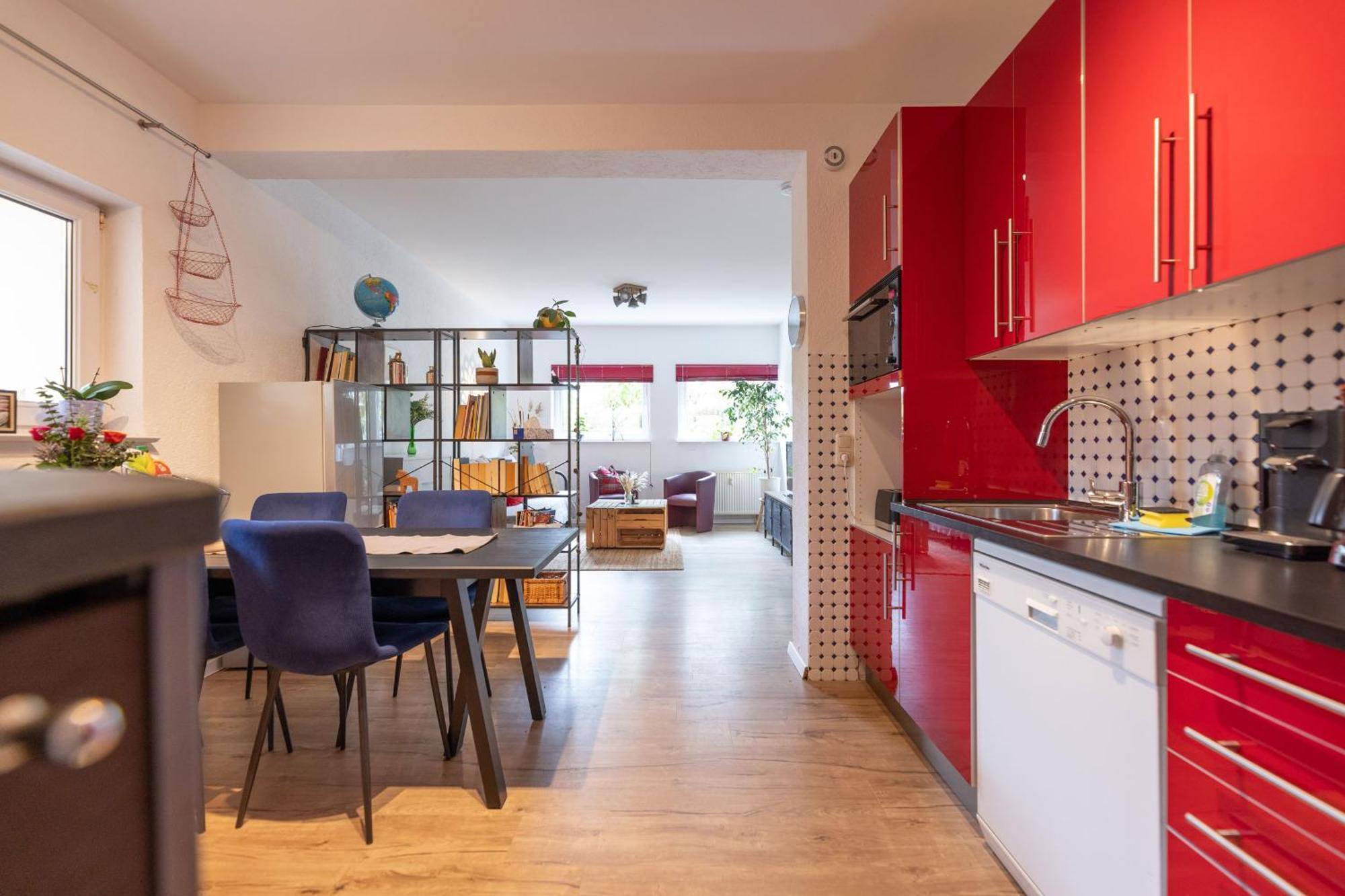 Perfekt Fuer Gruppen, Familien & Geschaeftsreisende - Naehe Bamberg & Erlangen Apartment Adelsdorf Luaran gambar