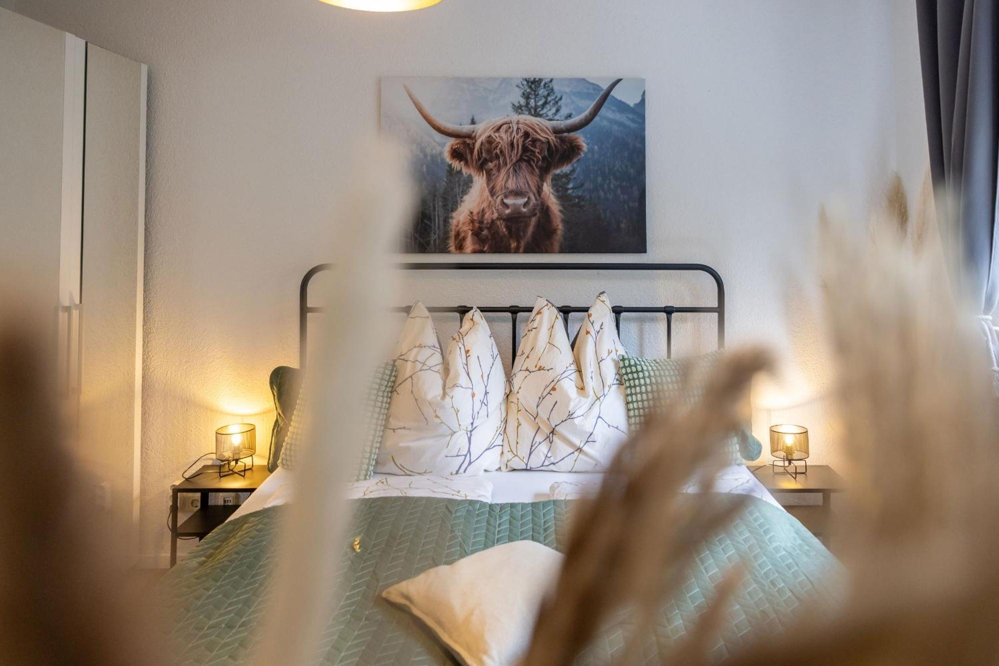 Perfekt Fuer Gruppen, Familien & Geschaeftsreisende - Naehe Bamberg & Erlangen Apartment Adelsdorf Luaran gambar